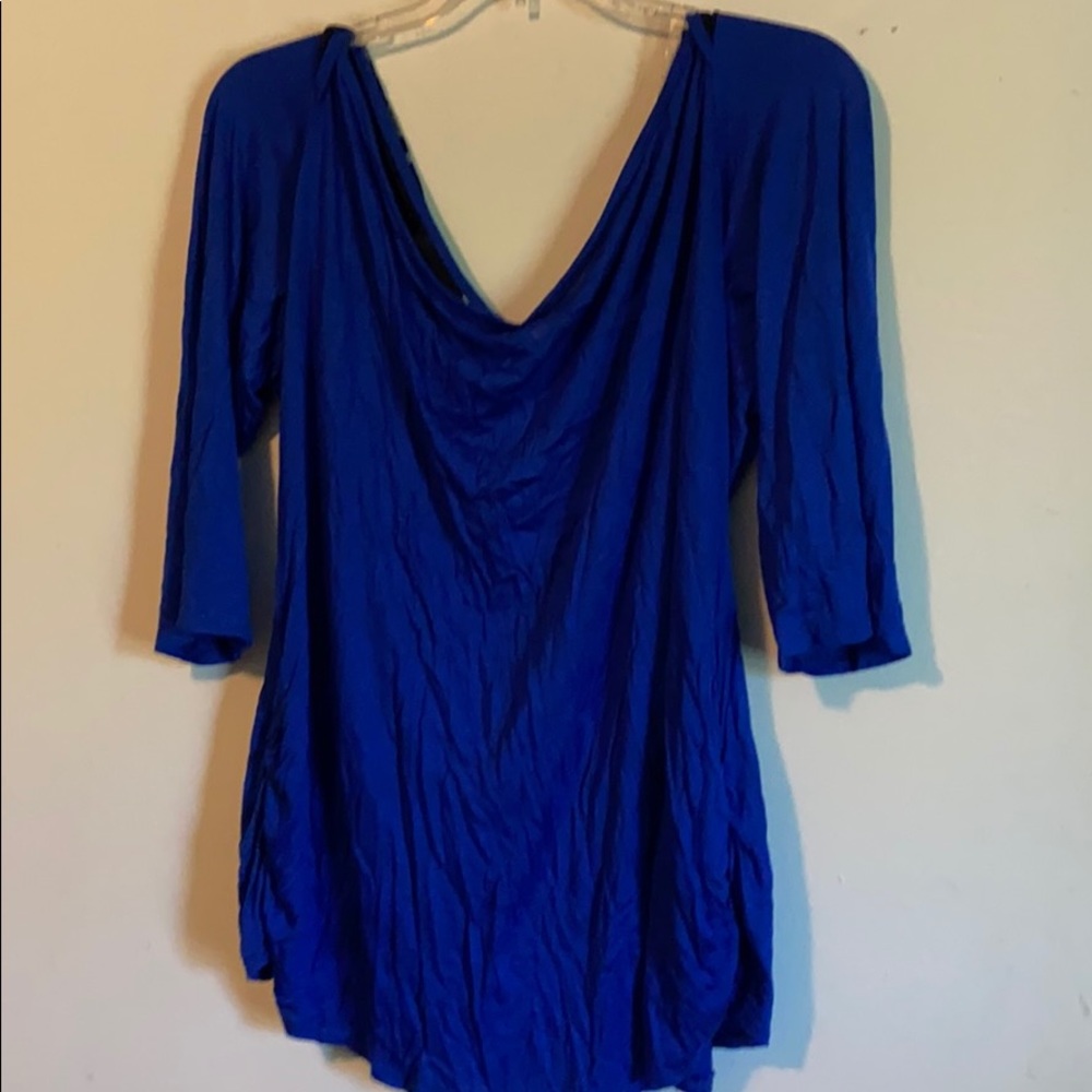 💲💲Mix match 2 for $8 💲💲
Royal Blue top